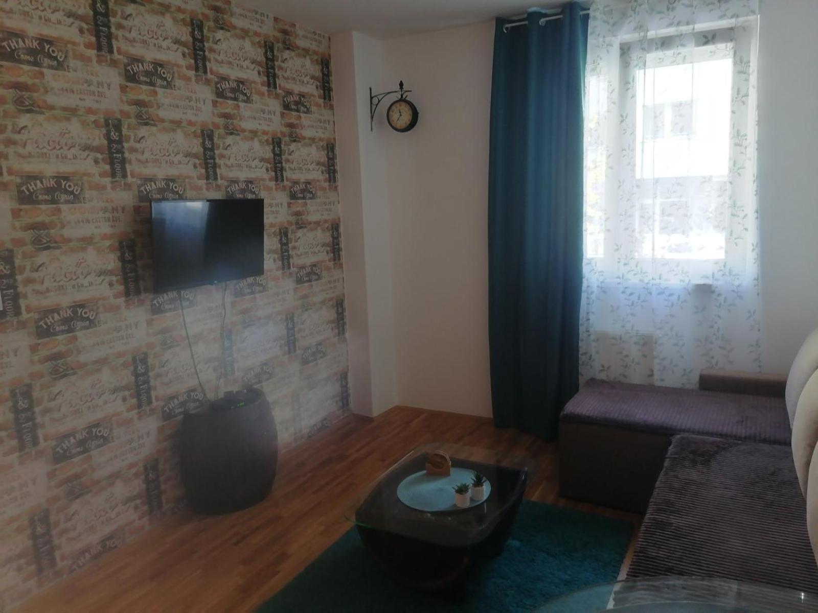 Apartment Burence Novi Sad Eksteriør billede